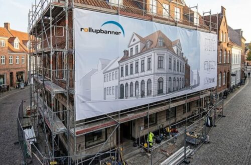 Fra idé til opsætning: Sådan designer du et effektivt logo banner