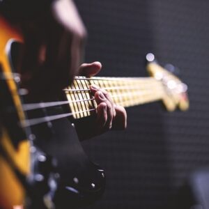 Hvordan vælger du den perfekte guitarforstærker til dit spillested?